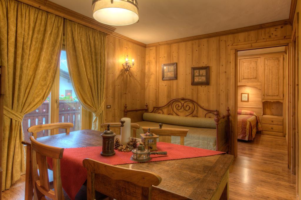 B&B Residence Checrouit クールマイユール 部屋 写真