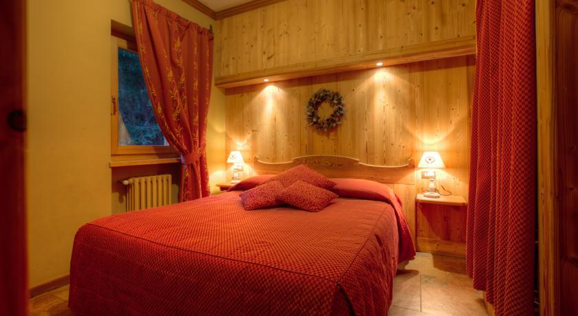 B&B Residence Checrouit クールマイユール 部屋 写真