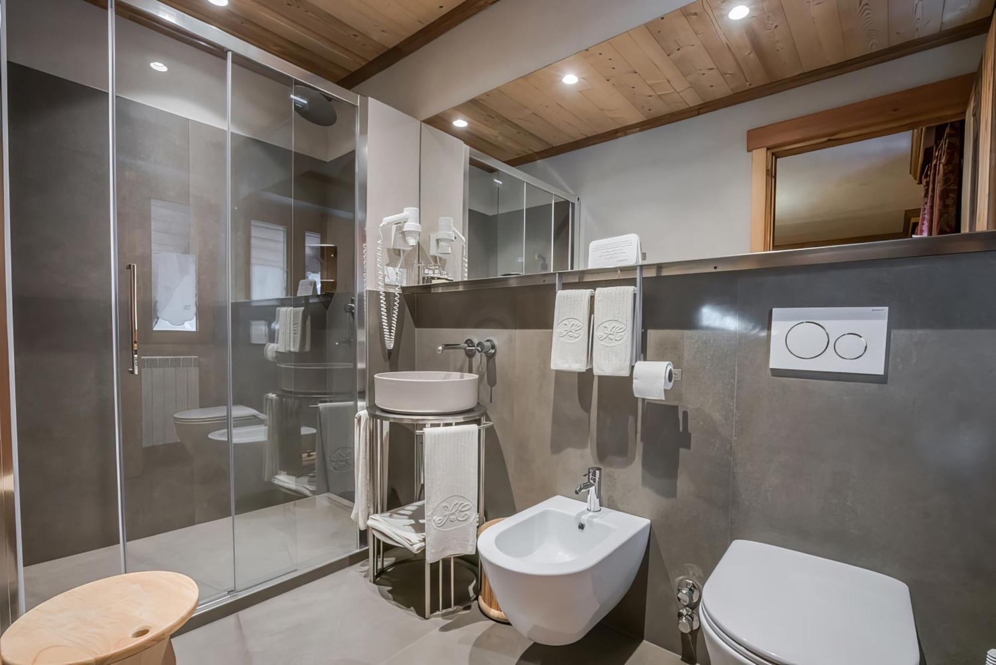 B&B Residence Checrouit クールマイユール エクステリア 写真
