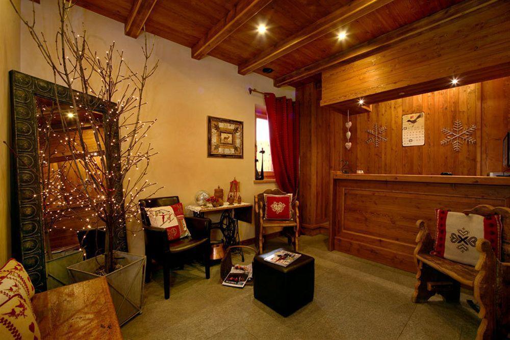 B&B Residence Checrouit クールマイユール エクステリア 写真